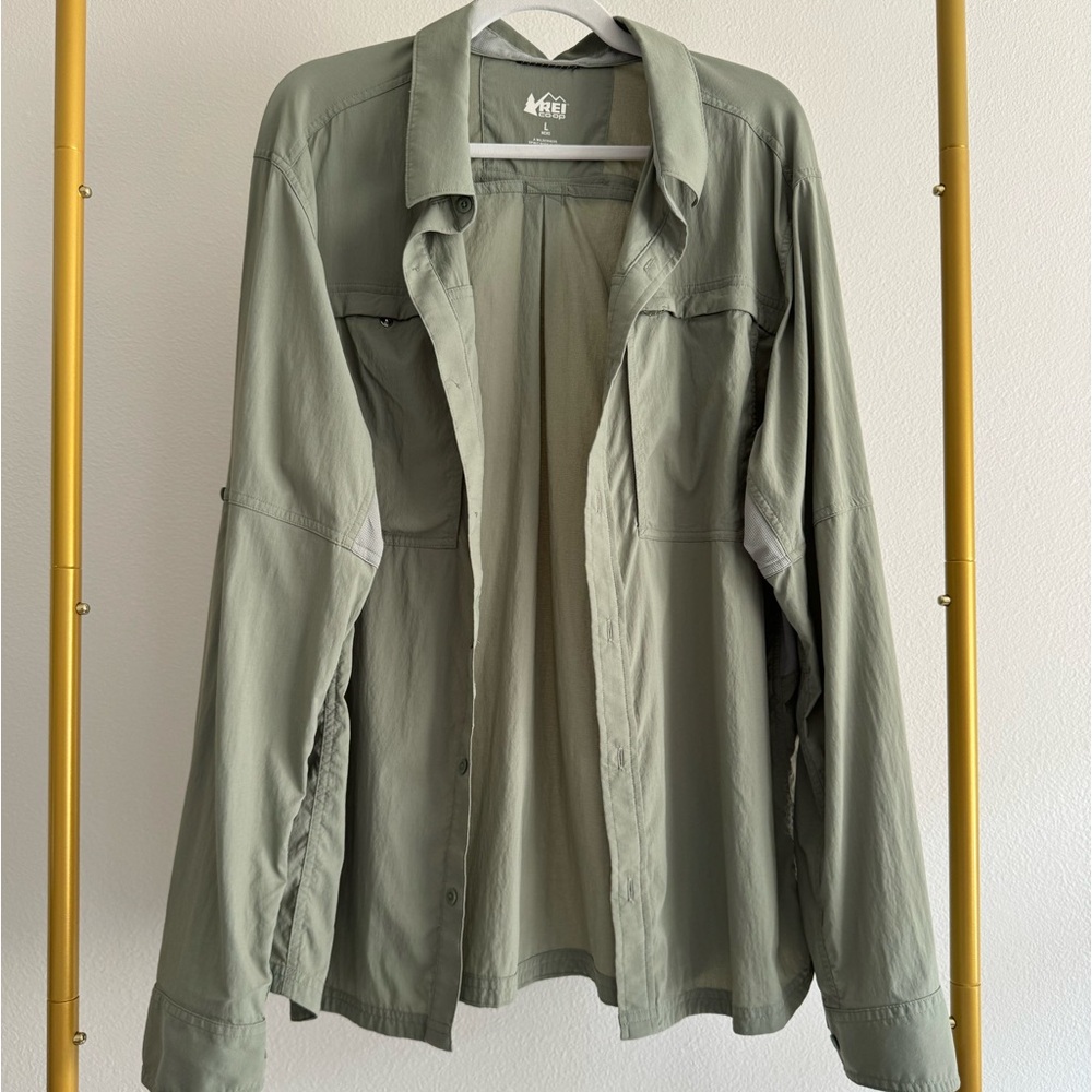 REI Co-op Men's‎ Shirt Button up Fishing Hiking Vented Roll up Long Sleeves L